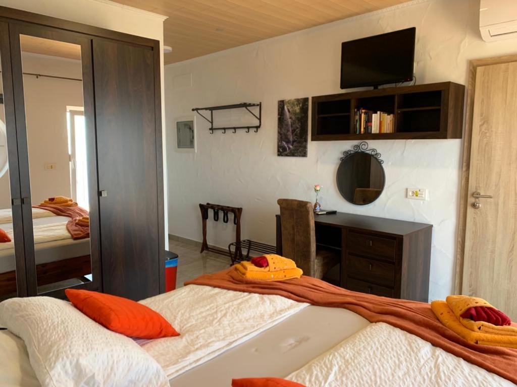 Hrlos Piratas - Ferien Haus La Palma - Good Wlan !! Тихарафе Экстерьер фото